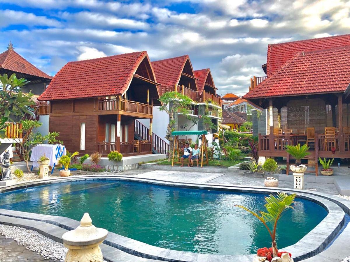 Ayu Laba Beach Villa And Resto Batununggul Esterno foto