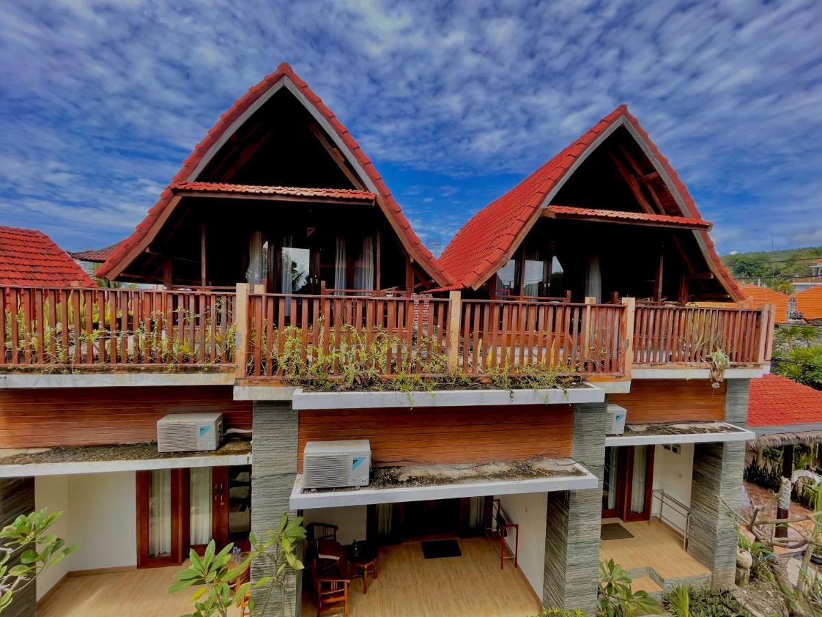 Ayu Laba Beach Villa And Resto Batununggul Esterno foto